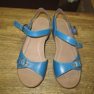 Dansko Womens Sandals Light Blue Leather 37 New